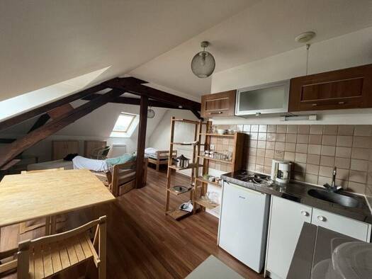 Appartement à louer - logement étudiant 390 € 1 pièce 23 m² Étage 3/3 Centre Ville Issoudun 36100