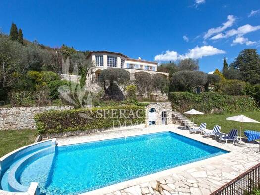 Villa à vendre 1 250 000 € 9 pièces 5 chambres 215 m² 2 403 m² de terrain Spéracèdes 06530