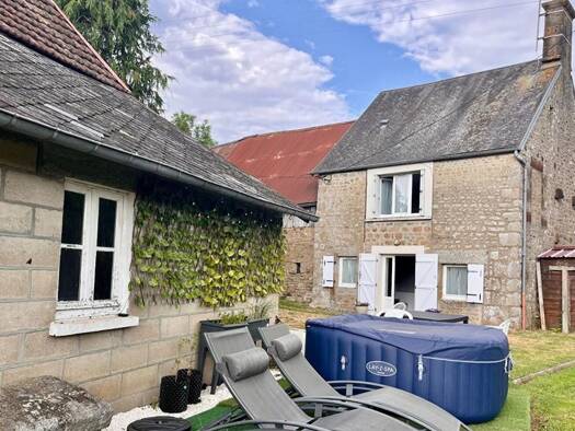Maison à vendre 149 900 € 4 pièces 2 chambres 65 m² 950 m² de terrain Athis-Val de Rouvre 61100