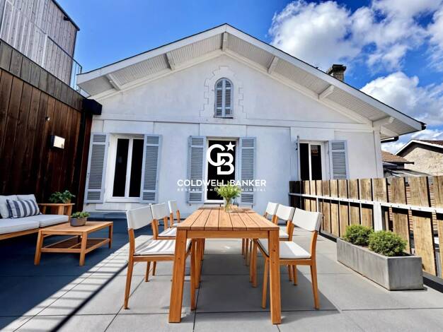 Appartement à vendre 451 500 € 5 pièces 4 chambres 115 m² 1er étage Sud Ouest Andernos-les-Bains 33510