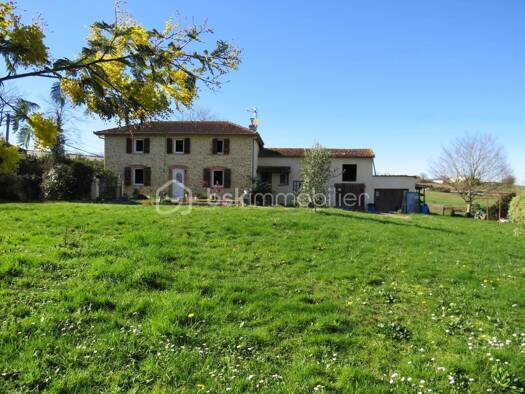 Maison à vendre 162 000 € 5 pièces 3 chambres 125 m² 1 780 m² de terrain Miramont-Sensacq 40320