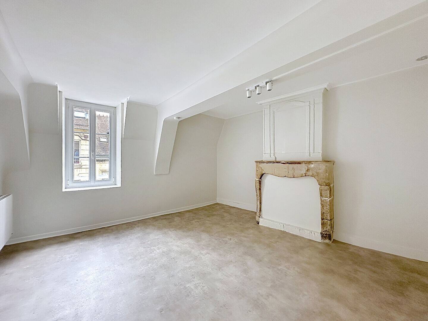 Maison à louer, 25m², CAEN