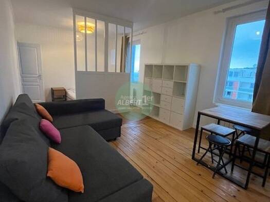 Appartement à louer 645 € 1 pièce 31,2 m² 4ème étage Le Havre 76600