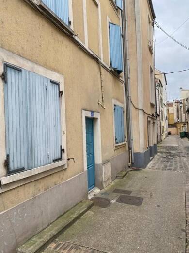 Maison à louer 650 € 1 pièce 1 chambre Rive Droite-Apport Paris Gare Corbeil-Essonnes 91100