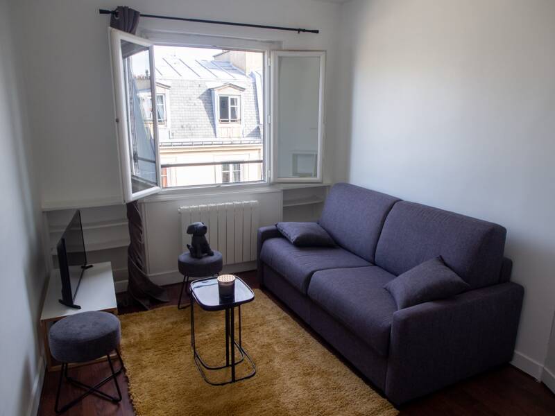 Maison à louer, 22m², PARIS 18E