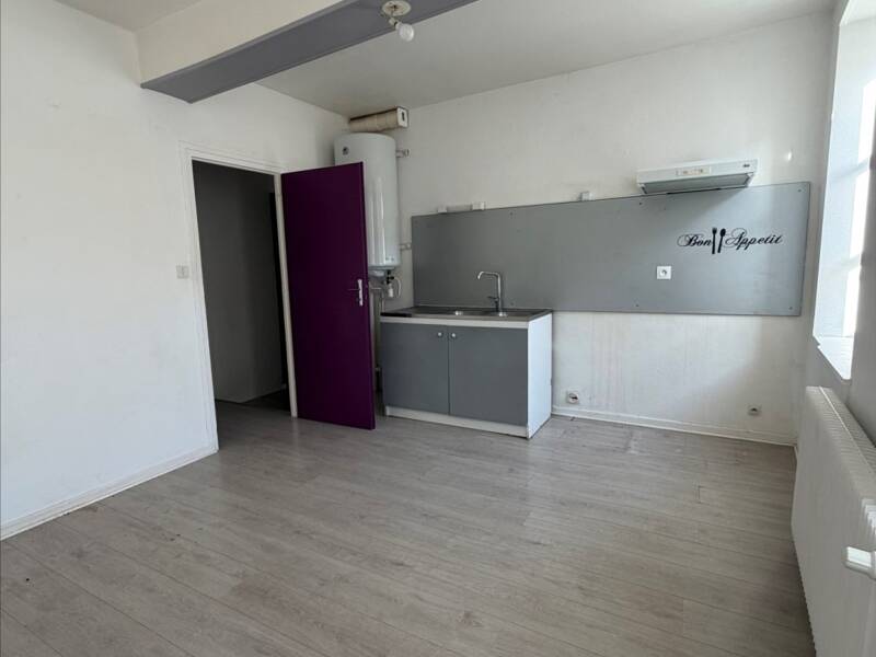 Maison à louer, 74m², YZERON