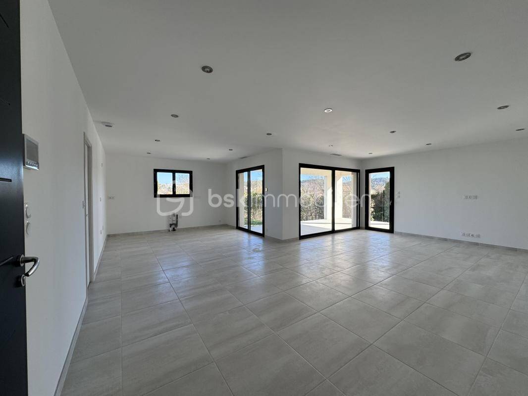 Maison à vendre, 101m², SAINT JULIEN LES ROSIERS
