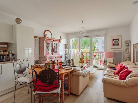 Appartement à vendre 130 000 € 2 pièces 42 m² 1er étage Saint-Palais 64120