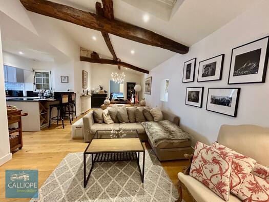 Maison à vendre 650 000 € 7 pièces 4 chambres 230 m² Ludon-Médoc 33290