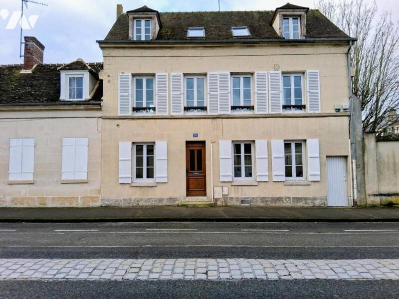 Maison à louer, 0m², COMPIEGNE