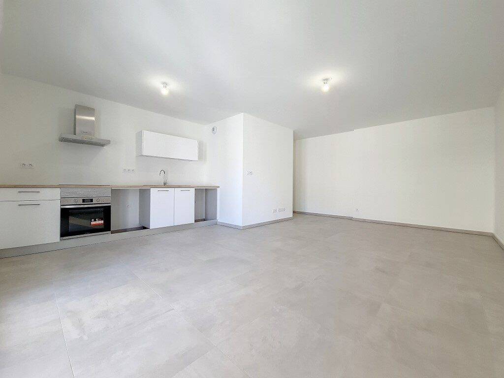 Maison à louer, 71m², AJACCIO