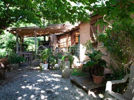 Maison de plain-pied à vendre 249 000 € 5 pièces 4 chambres 126 m² Joannas 07110