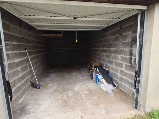 Garage/Stationnement à louer 100 € Centre Melun 77000