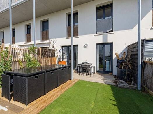 Duplex à vendre 290 000 € 4 pièces 3 chambres 82 m² RDC/2 Ouest Biganos 33380