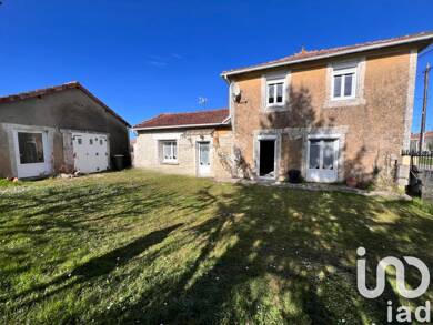 Maison à vendre 100 000 € 4 pièces 3 chambres 90 m² 1 731 m² de terrain Jauldes 16560