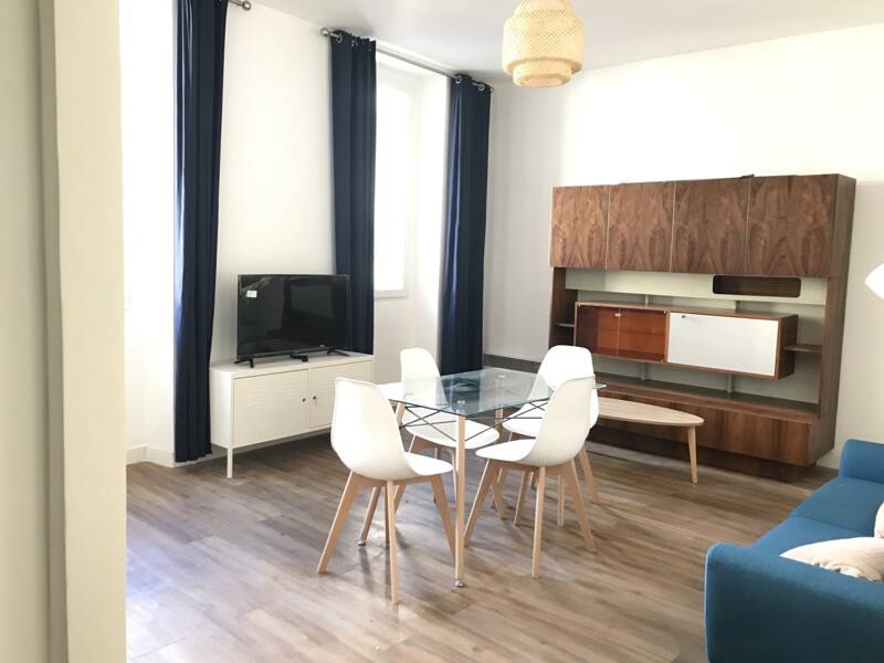 Maison à louer, 43m², MARSEILLE 4E