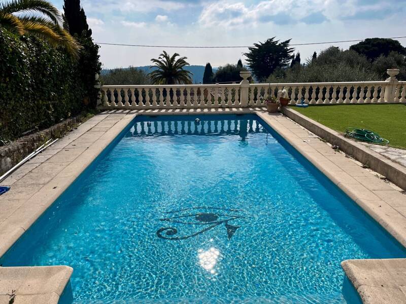 Maison à vendre, 147m², TOURRETTES SUR LOUP