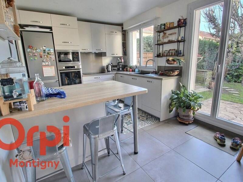 Maison à vendre, 145m², VOISINS LE BRETONNEUX