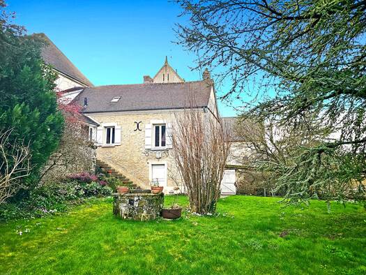 Maison à vendre 254 380 € 5 pièces 3 chambres 98 m² 1 708 m² de terrain Saint Clair sur Epte 95770