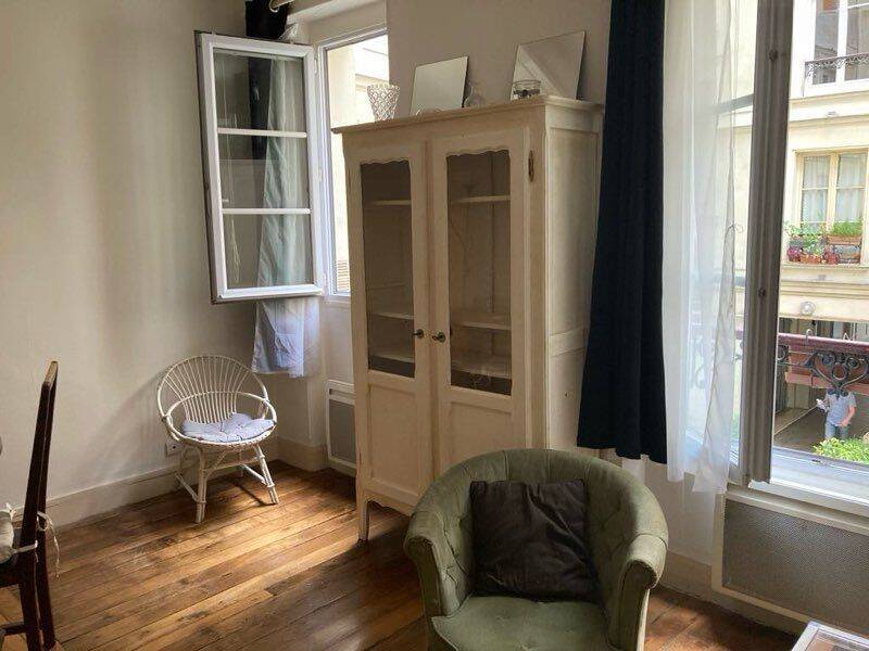 Maison à louer, 25m², PARIS 18E