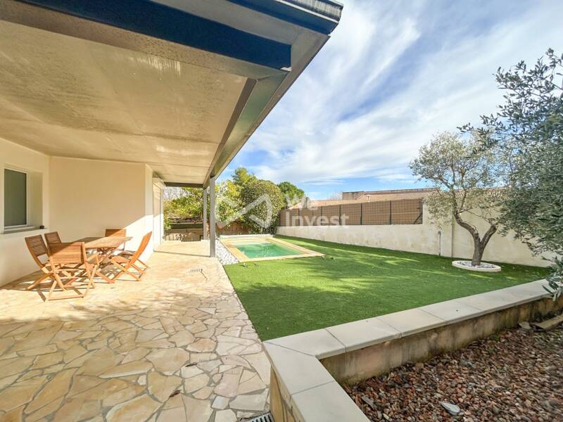 Maison à vendre, 122m², MAUGUIO