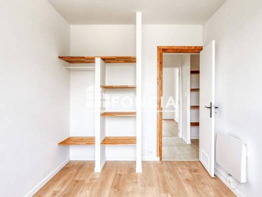 Appartement à vendre 138 500 € 3 pièces 2 chambres 62 m² Étage 1/3 Bagneux Saumur 49400