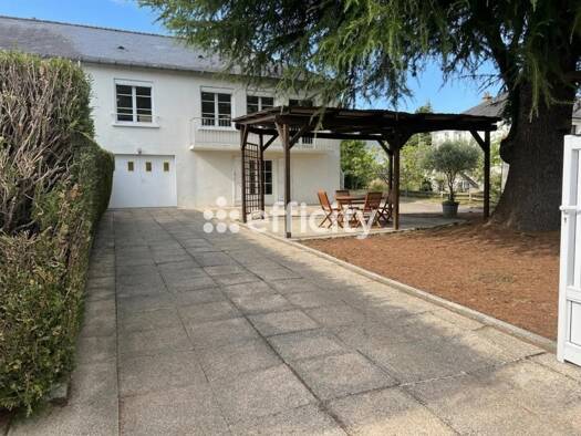 Maison à vendre 234 900 € 4 pièces 3 chambres 103 m² 709 m² de terrain Saint-Martin-le-Beau 37270