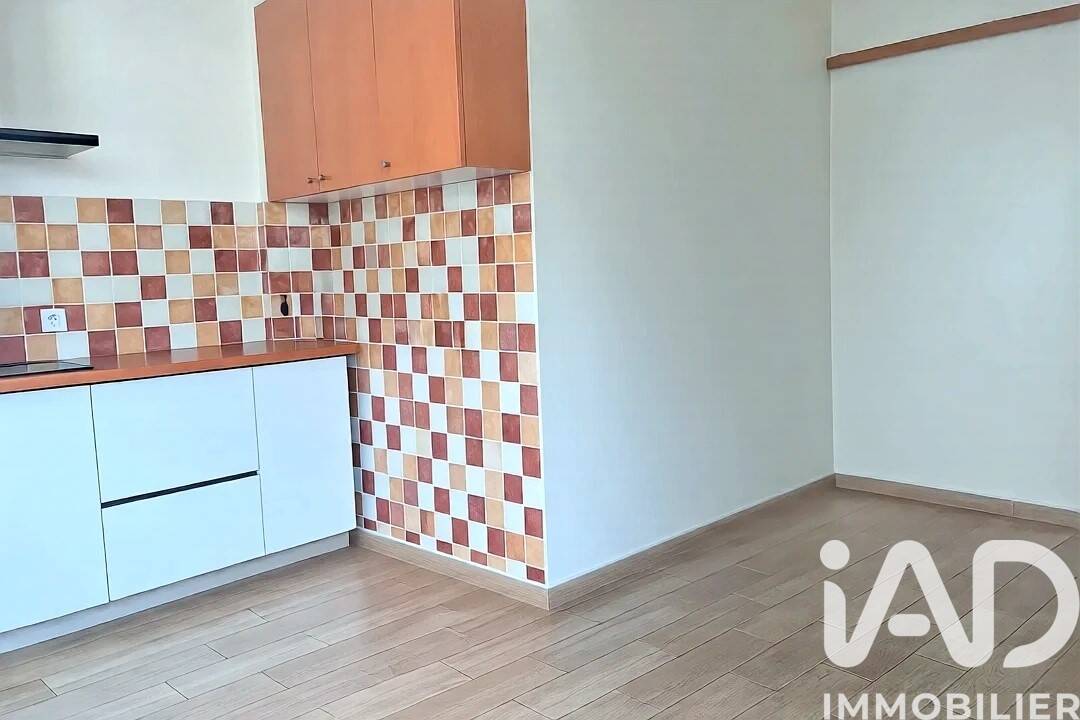 Maison à vendre, 27m², VILLENEUVE LE ROI