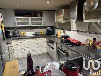 Maison à vendre 263 000 € 7 pièces 6 chambres 150 m² 570 m² de terrain Gréoux-les-Bains 04800