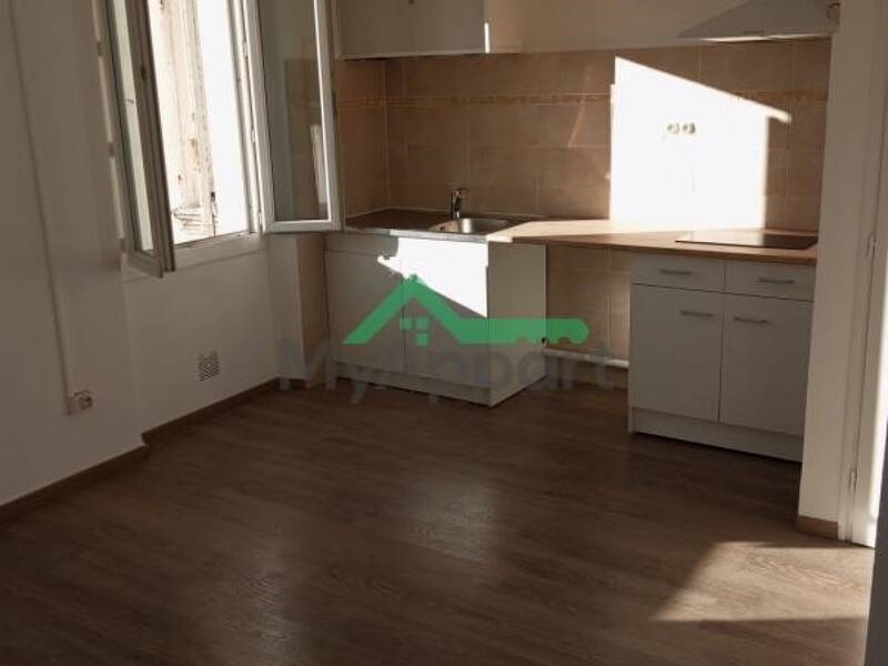 Maison à louer, 30m², TOULON