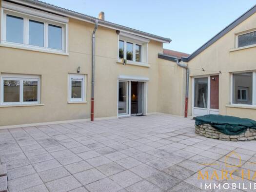 Maison à vendre 299 900 € 7 pièces 4 chambres 235 m² 1 410 m² de terrain Villers-Stoncourt 57530