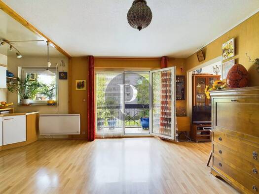 Appartement à vendre 381 990 € 5 pièces 3 chambres 92 m² Étage 2/2 Les Pres Hauts Verrières-le-Buisson 91370