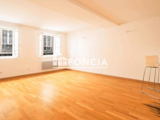 Appartement à vendre 570 000 € 2 pièces 1 chambre 45,1 m² Étage 2/4 Sainte Avoie Paris 3ème arrondissement 75003