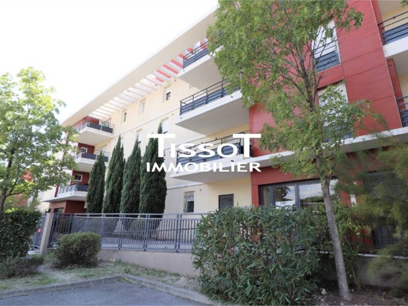 Maison à louer, 57m², NIMES