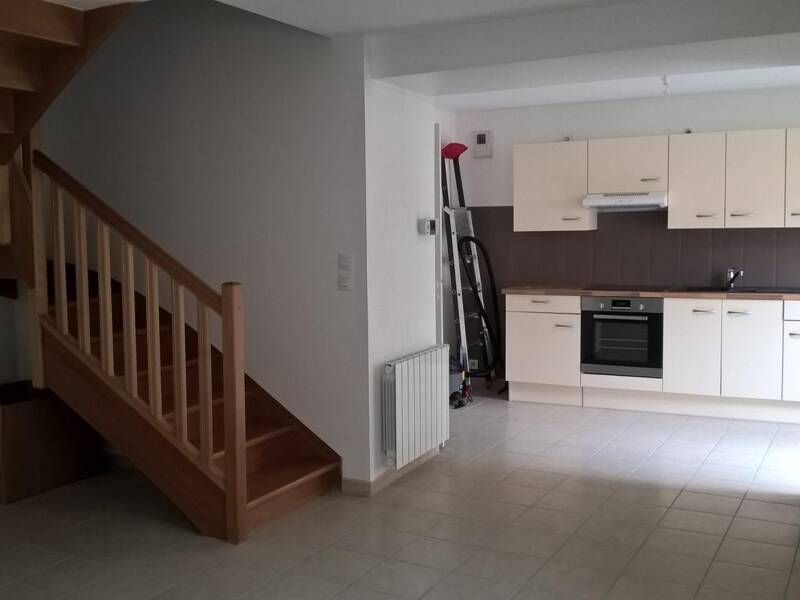 Maison à louer, 81m², AUBERIVES SUR VAREZE