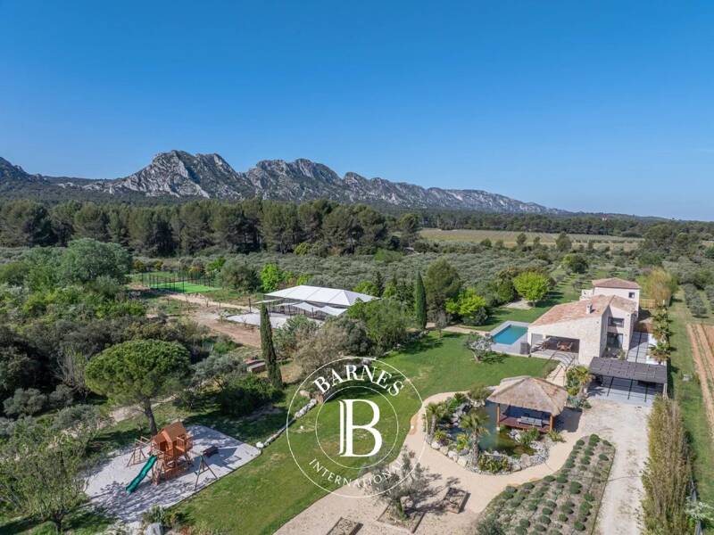 Maison à vendre, 375m², EYGALIERES