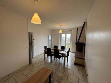 Appartement à louer 520 € 3 pièces 2 chambres 72 m² 1er étage Villages Vierzon 18100