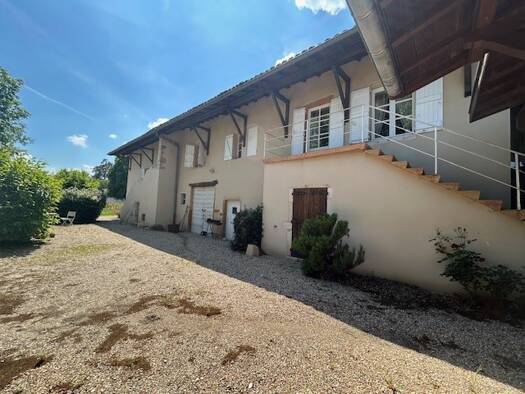 Maison à vendre 495 000 € 9 pièces 7 chambres 236 m² 1 000 m² de terrain Blacé 69460