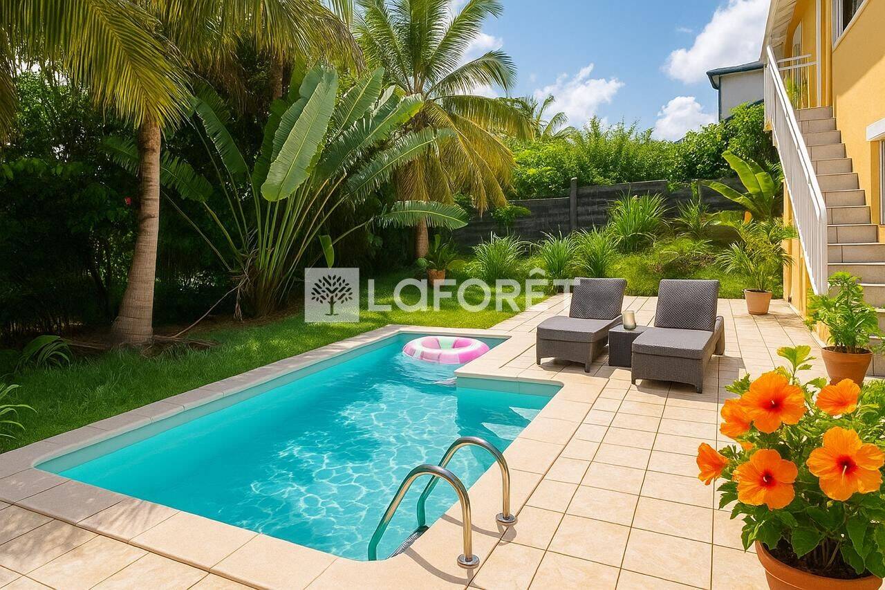 Maison à vendre, 97m², LE MOULE