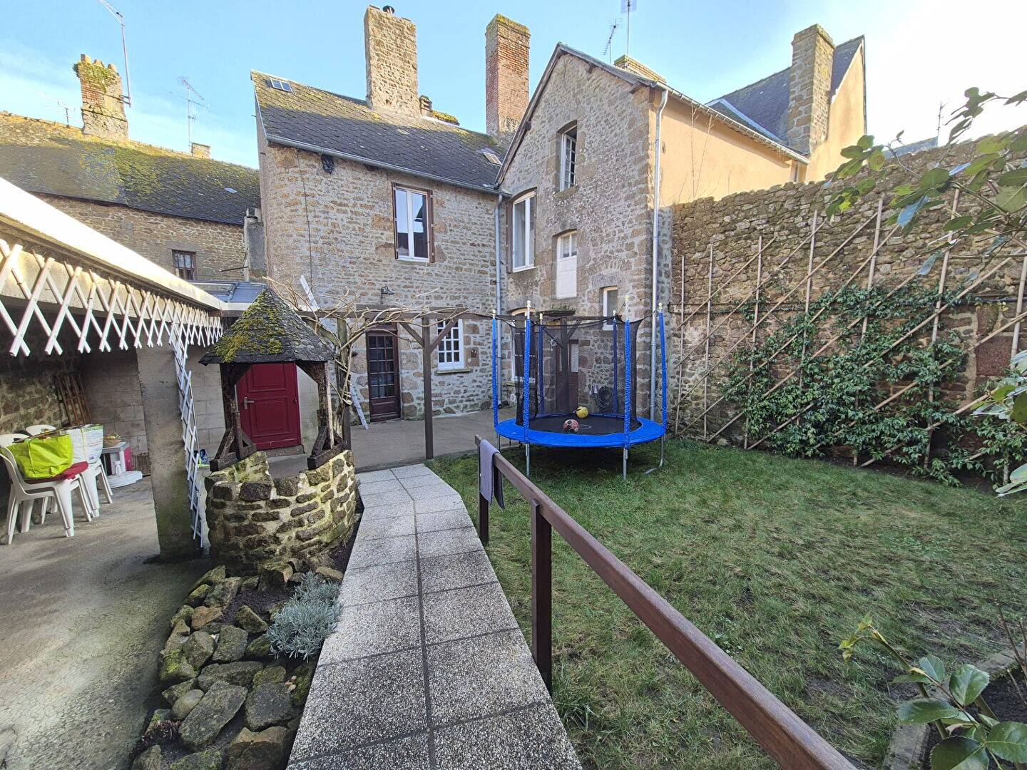 Maison à vendre, 169m², LASSAY LES CHATEAUX
