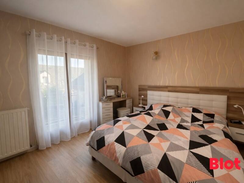 Maison à vendre, 140m², NOYAL CHATILLON SUR SEICHE