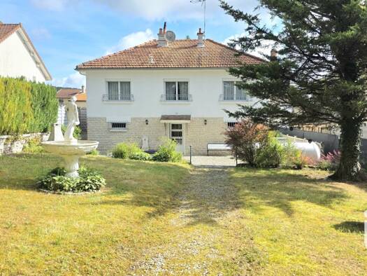 Maison à vendre 139 000 € 4 pièces 2 chambres 136 m² 1 465 m² de terrain Rennepont 52370