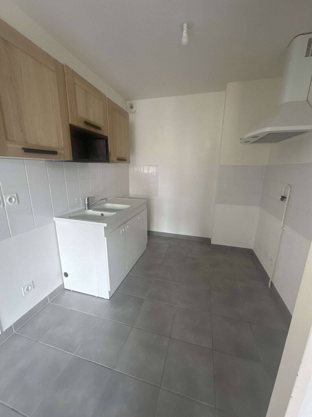 Maison à louer, 72m², OYONNAX