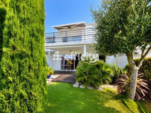 Appartement à vendre 185 000 € 2 pièces 1 chambre 49 m² RDC Meschers-sur-Gironde 17132
