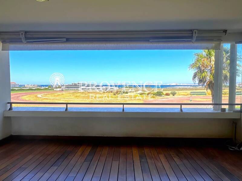 Maison à louer, 117m², MARSEILLE 8E