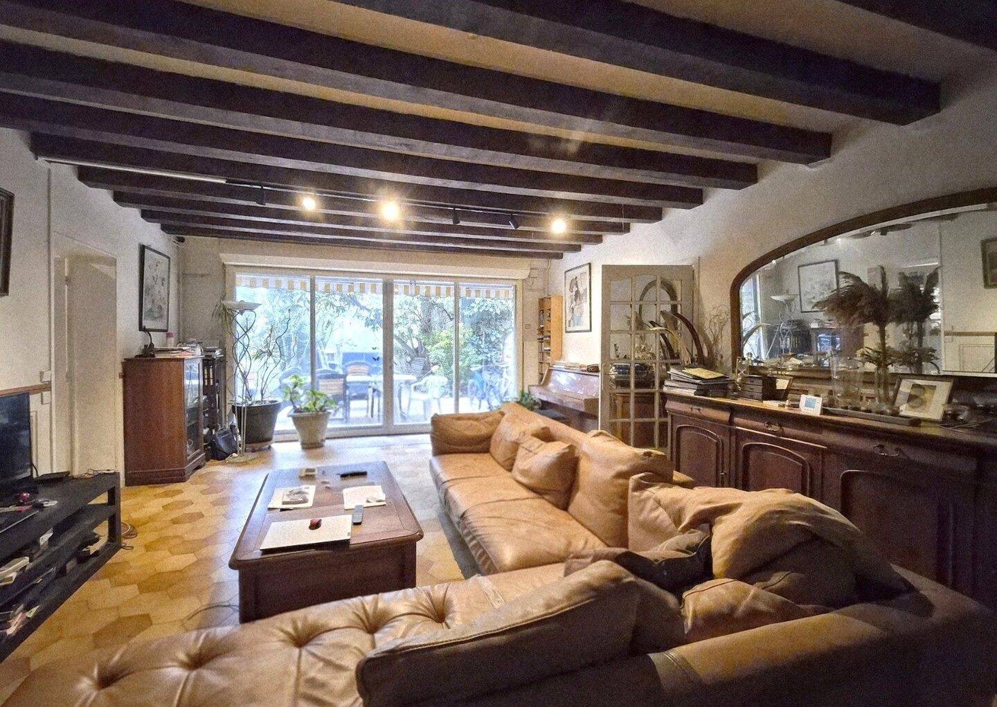 Maison à vendre, 204m², LA FRETTE SUR SEINE