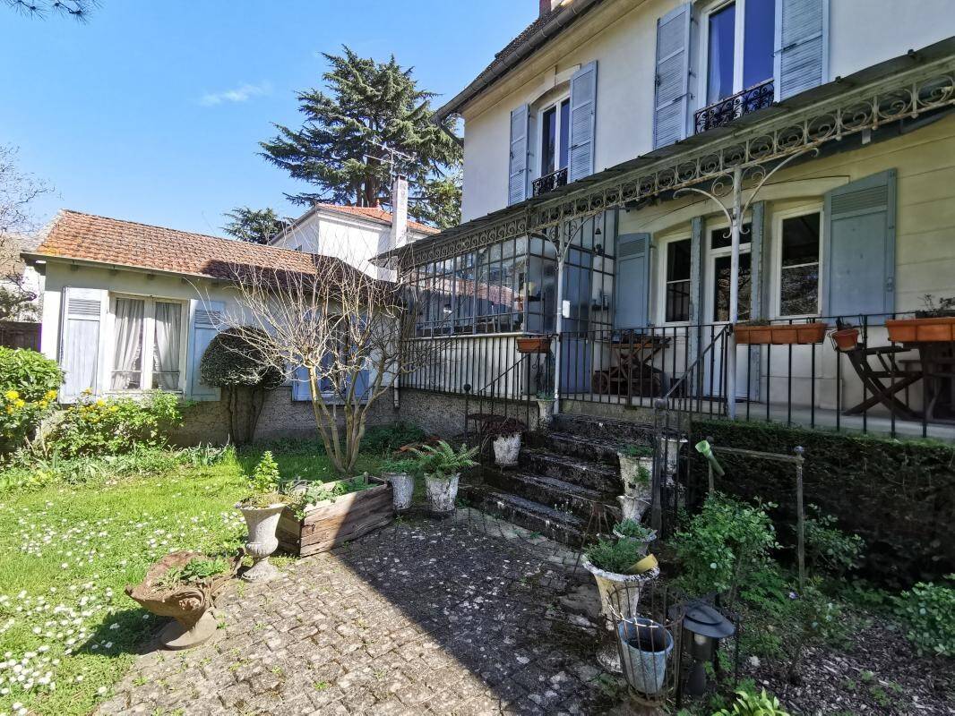 Maison à vendre, 280m², MANDRES LES ROSES