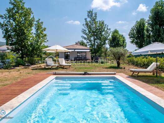 Maison à vendre 650 000 € 4 pièces 3 chambres 100 m² 1 587 m² de terrain Callian 83440