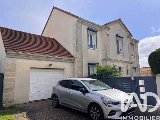 Maison à vendre 408 000 € 5 pièces 3 chambres 115,8 m² 419 m² de terrain Attainville 95570