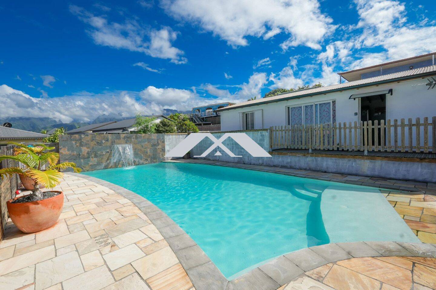 Maison à vendre, 185m², SAINT PIERRE